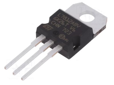 IC: voltage regulator; linear,fixed; 12V