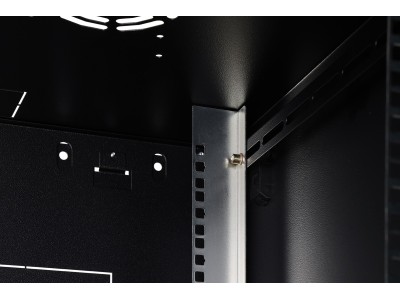 Wall mounted network cabinet DYNAmic 19&quot