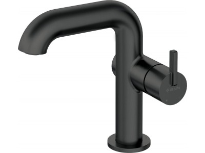 Basin mixer with rectangular spout
