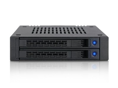 Icy Dock MB742SP-B drive bay panel