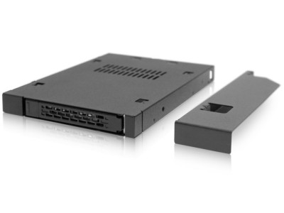 Icy Dock MB411SPO-B drive bay panel