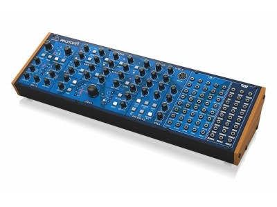 Behringer PROTON - analogue synthesiser