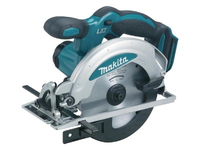 Makita DSS610Z circular saw