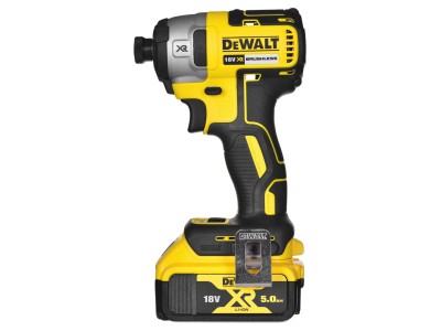 POWER TOOL COMBO KIT DEWALT DCK266P2T