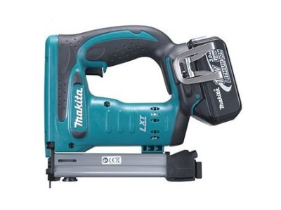 Makita DST221Z nailer/staple guns Staple gun