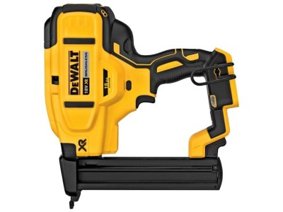 DeWALT DCN681N-XJ nailer/staple guns