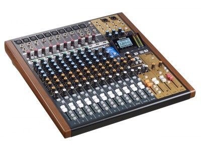 Tascam MODEL 16 audio mixer 16