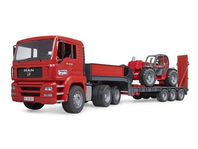Auto MAN TGA with low-bed semitrailer