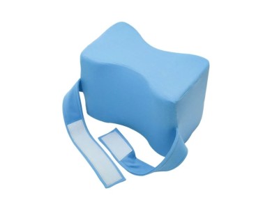 Wedge separator cushion between thighs with