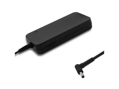 Qoltec 51735 power adapter/inverter 150 W