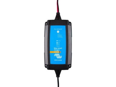 Blue Smart IP65 Charger 12/25 +