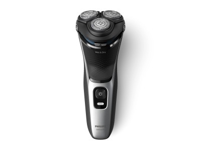 Philips Wet or Dry electric shaver