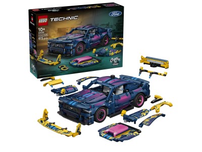 LEGO TECHNIC 42236 Custom Garage Ford