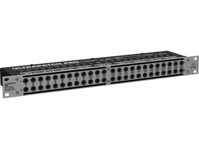 Behringer PX3000 patch panel