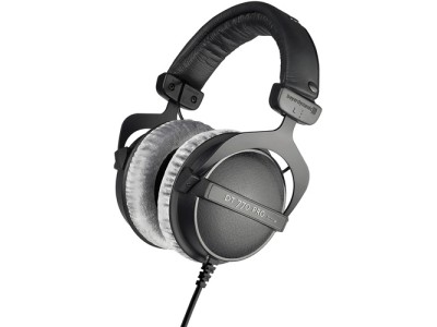 Beyerdynamic | Reference headphones | DT