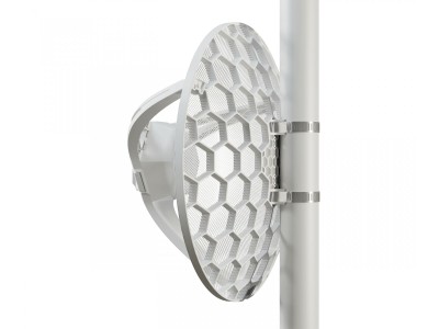 MikroTik | LHG LTE18 Kit |