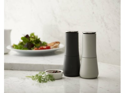 Joseph Joseph Milltop food mill Pepper