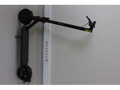 SALE OUT. Xiaomi Electric Scooter 4