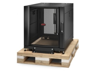 APC NETSHELTER SX 12U SERVER RACK