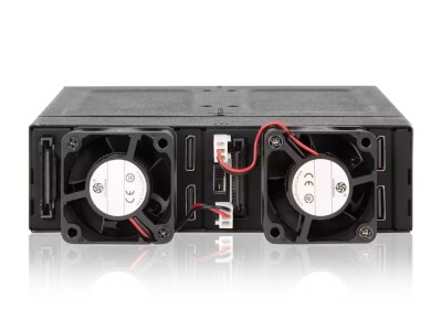 ToughArmor IcyDock 4-Bay 2,5" NVMe