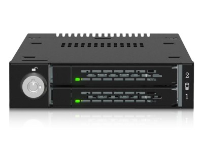 IcyDock M.2 PCIe NVMe SSD