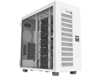 AX700 TG Snow White, Big-Tower-Gehäuse