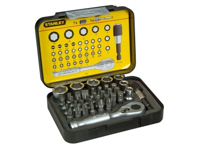 Stanley Set of 39 1/4 Drive