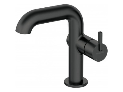 Basin mixer with rectangular spout