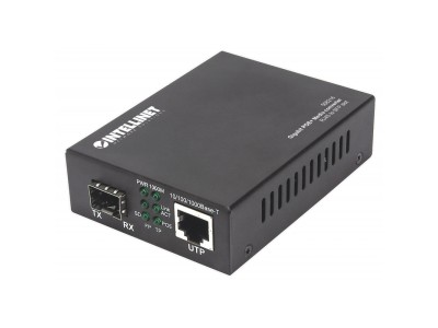 Intellinet Gigabit PoE+ Media Converter, 1