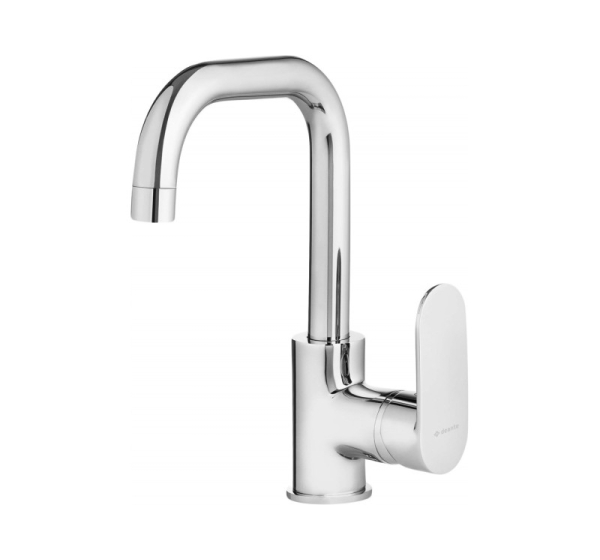 Basin mixer with rectangular spout