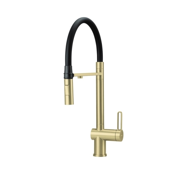 Kitchen faucet with filter & flexible spout