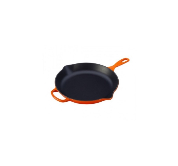 Le Creuset Signature Cast Iron Skillet 23cm