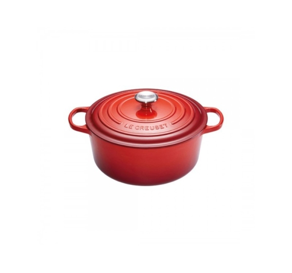 Le Creuset Signature Round Casserole baking dish