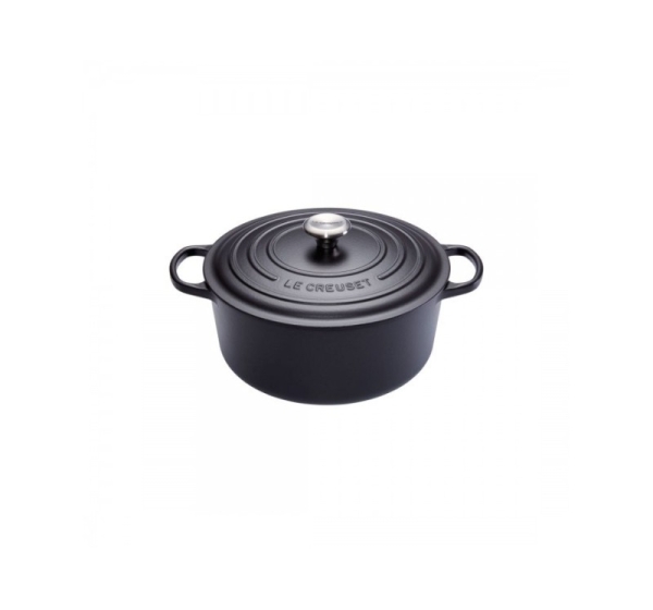 Le Creuset Signature Round Casserole baking dish