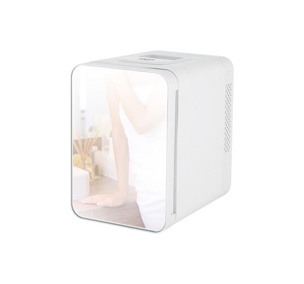 Adler AD 8085 fridge Freestanding 4 L G