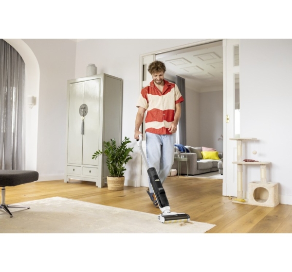 KARCHER FCV 3 Extra+ electric mop with vacuum function - 1.056-126.0 White