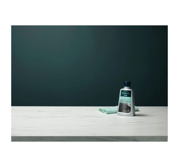 ELECTROLUX cleaning product M3HCC301