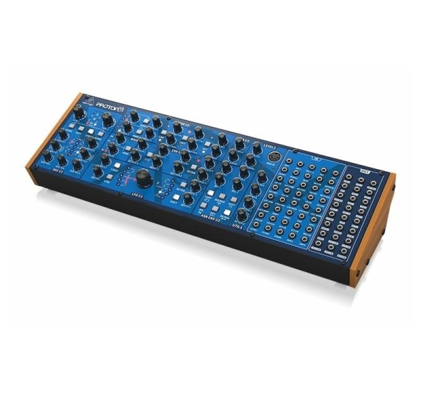 Behringer PROTON - analogue synthesiser