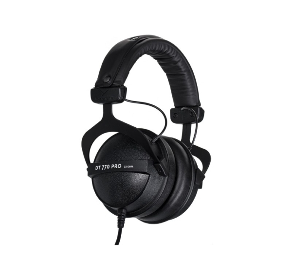 Beyerdynamic DT 770 PRO 32 Ω - closed studio headphones