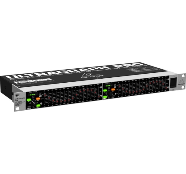 Behringer FBQ1502 audio equalizer