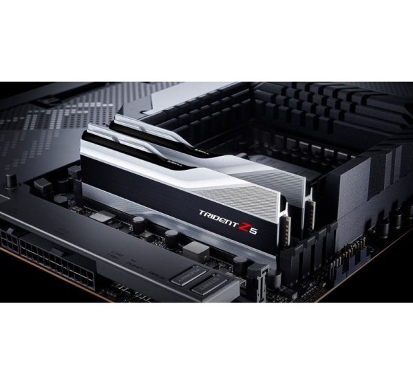 G.Skill Trident Z F5-6400J3239G16GX2-TZ5S memory module 32 GB 2 x 16 GB DDR5 6400 MHz