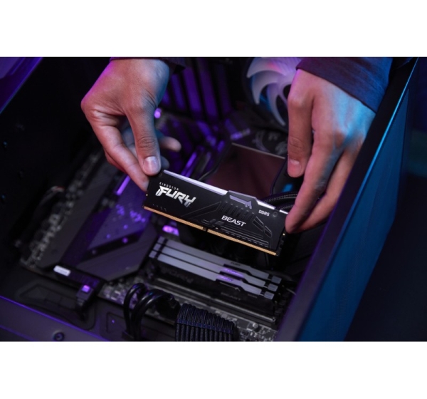 Kingston Technology FURY Beast 16GB 5600MT/s DDR5 CL36 DIMM RGB