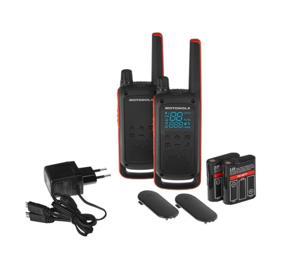 Motorola Talkabout T82 twin-pack + charger