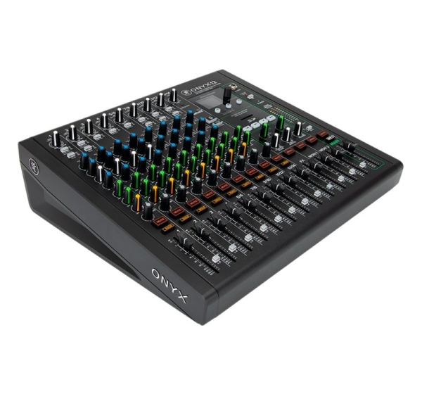 Mackie ONYX 12 12 channels 20 - 30000 Hz Black