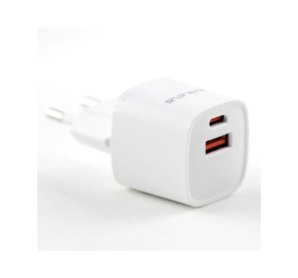 Evelatus USB-A and USB-C 30W Max / EU charger White