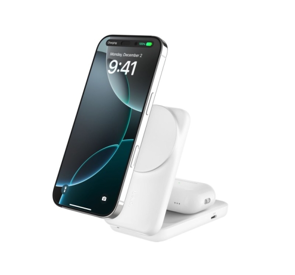 Belkin   UltraCharge 25w Qi2 2in1 Magnetic Charger plus USB-C White