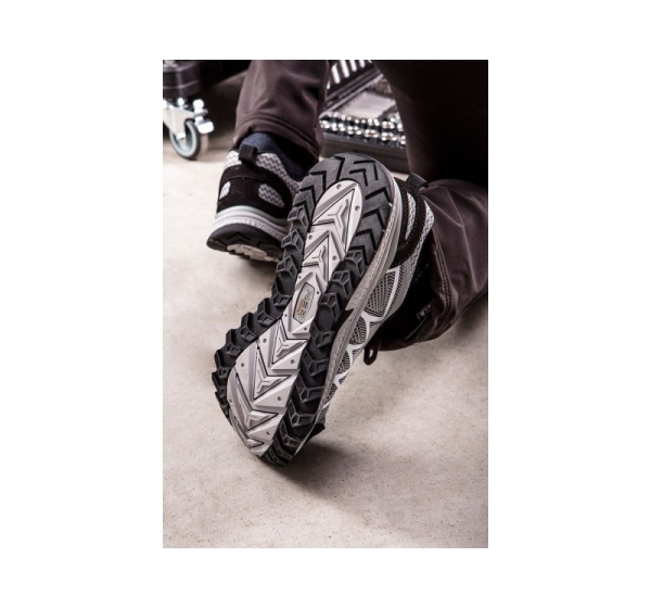 NEO tools 82-730 safety footwear
