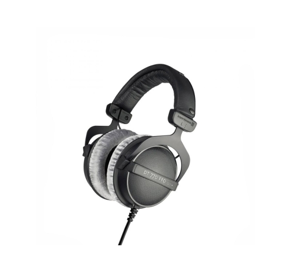 Beyerdynamic | Studio headphones | DT 770 PRO | Wired | On-Ear | Black