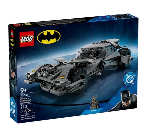 LEGO BATMAN 76331 Batman v Superman Batmobile