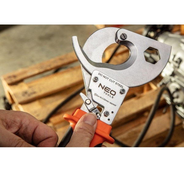 NEO tools 01-401 cable cutter
